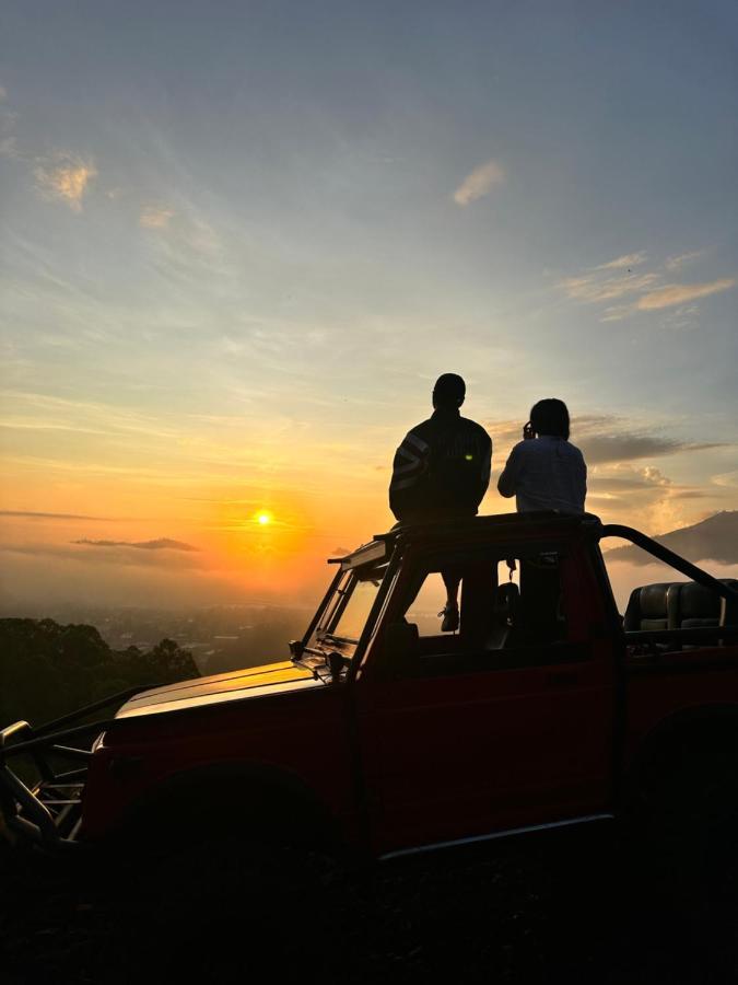 Batur Pyramid Guesthouse Kintamani Exteriör bild