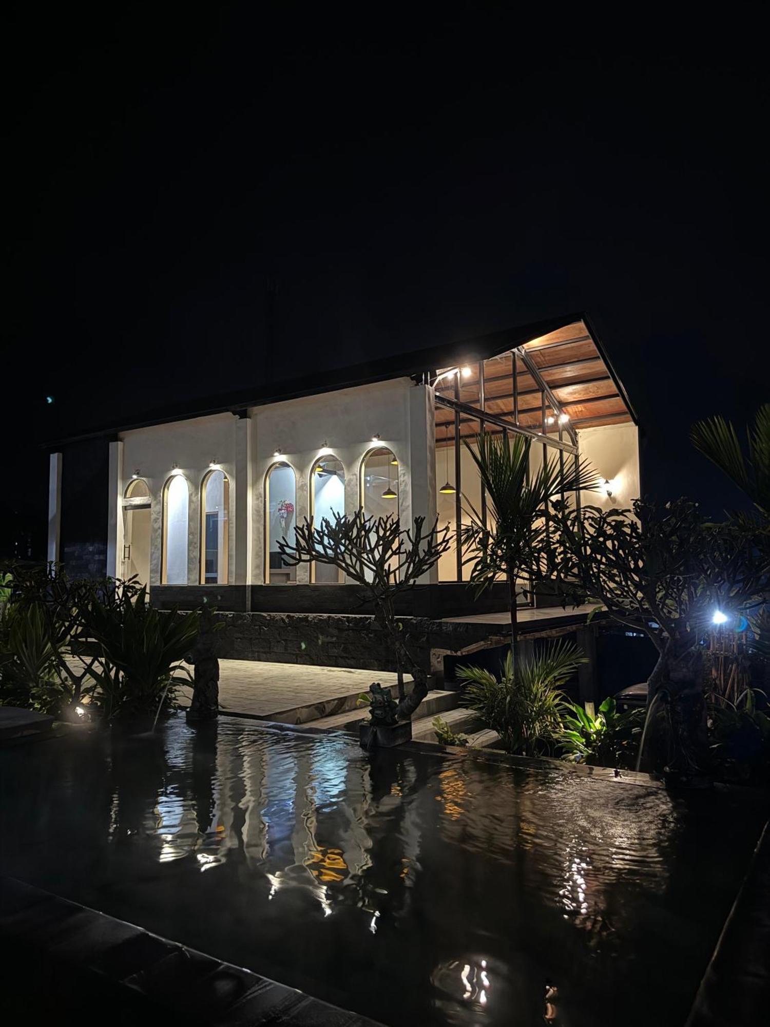 Batur Pyramid Guesthouse Kintamani Exteriör bild