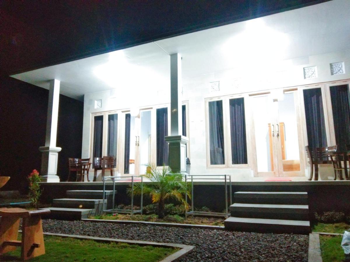 Batur Pyramid Guesthouse Kintamani Exteriör bild